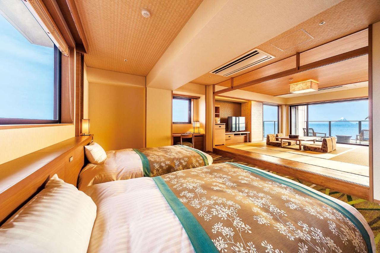 Ryugujo Spa Hotel Mikazuki Fujimitei Kisarazu Bagian luar foto