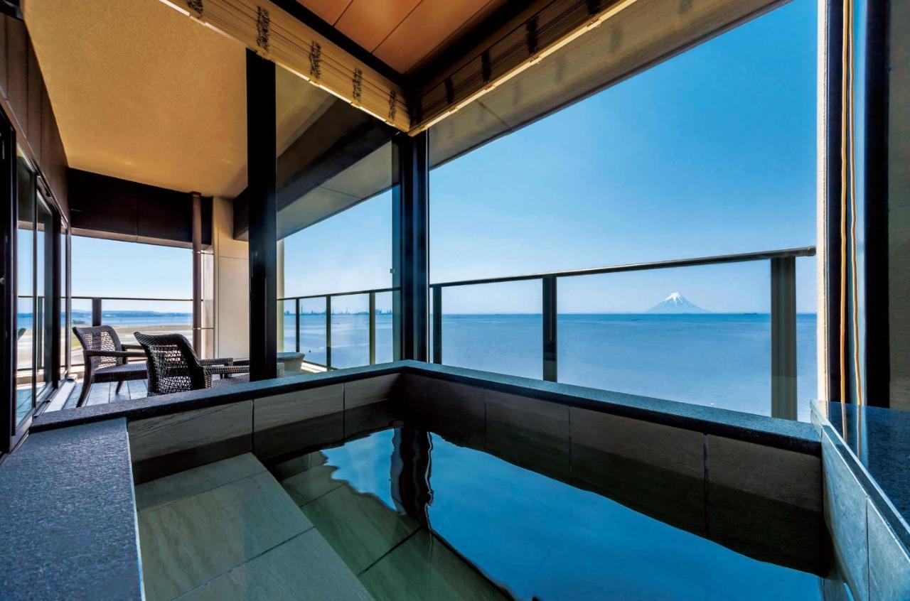 Ryugujo Spa Hotel Mikazuki Fujimitei Kisarazu Bagian luar foto